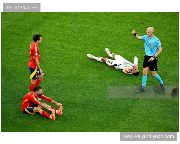 手球界定规则详解：裁判如何判定犯规与合理碰球