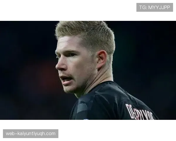 德布劳内与伊涅斯塔历史地位差距的关键成因解析