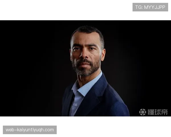 阿什利·科尔与拉姆:边卫进攻权重分化,体系依赖度偏移 阿什利·科尔与拉姆:边卫进攻权重分化,体系依赖度偏移